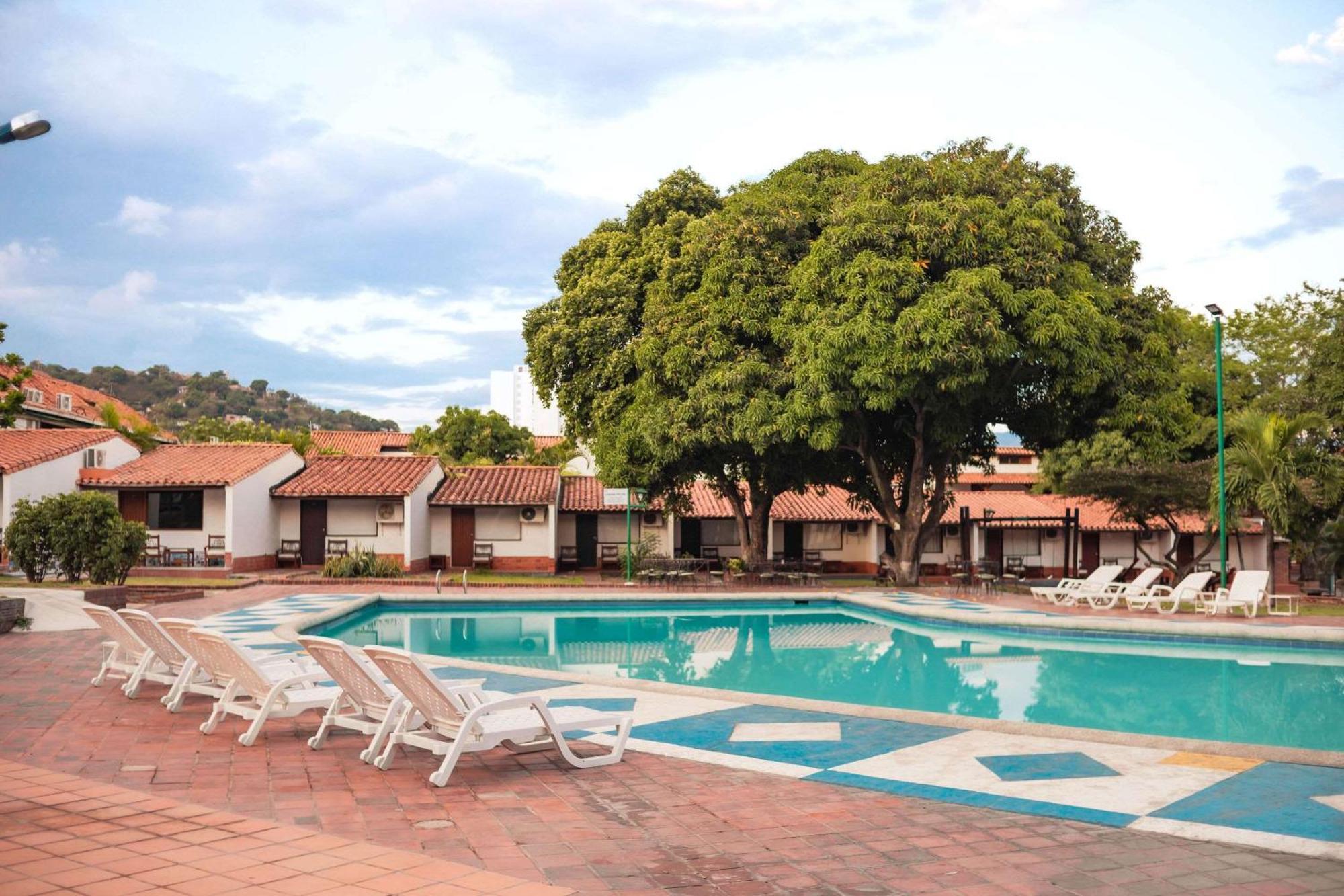 Hotel Faranda Bolivar Cucuta, A Member Of Radisson Individuals المظهر الخارجي الصورة